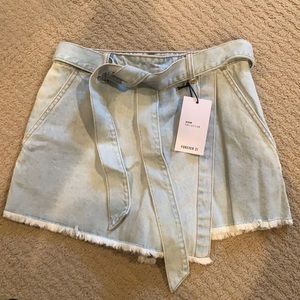 FOREVER 21 - Denim Skort